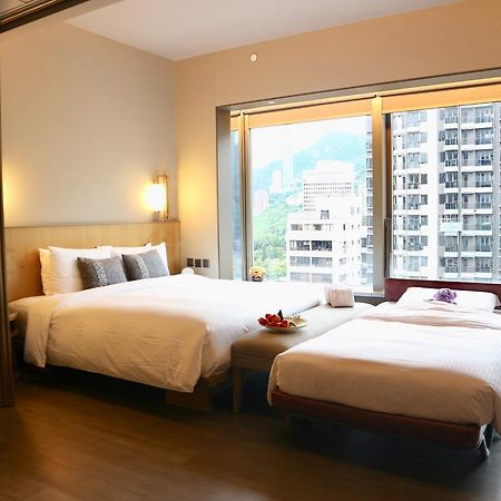 Wanchai 88 Hong Kong Exterior photo