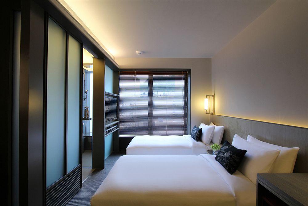 Wanchai 88 Hong Kong Exterior photo