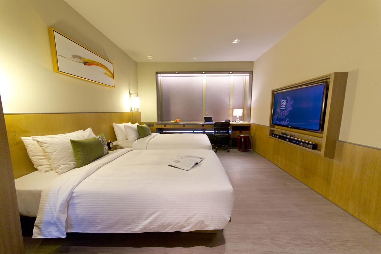 Wanchai 88 Hong Kong Exterior photo