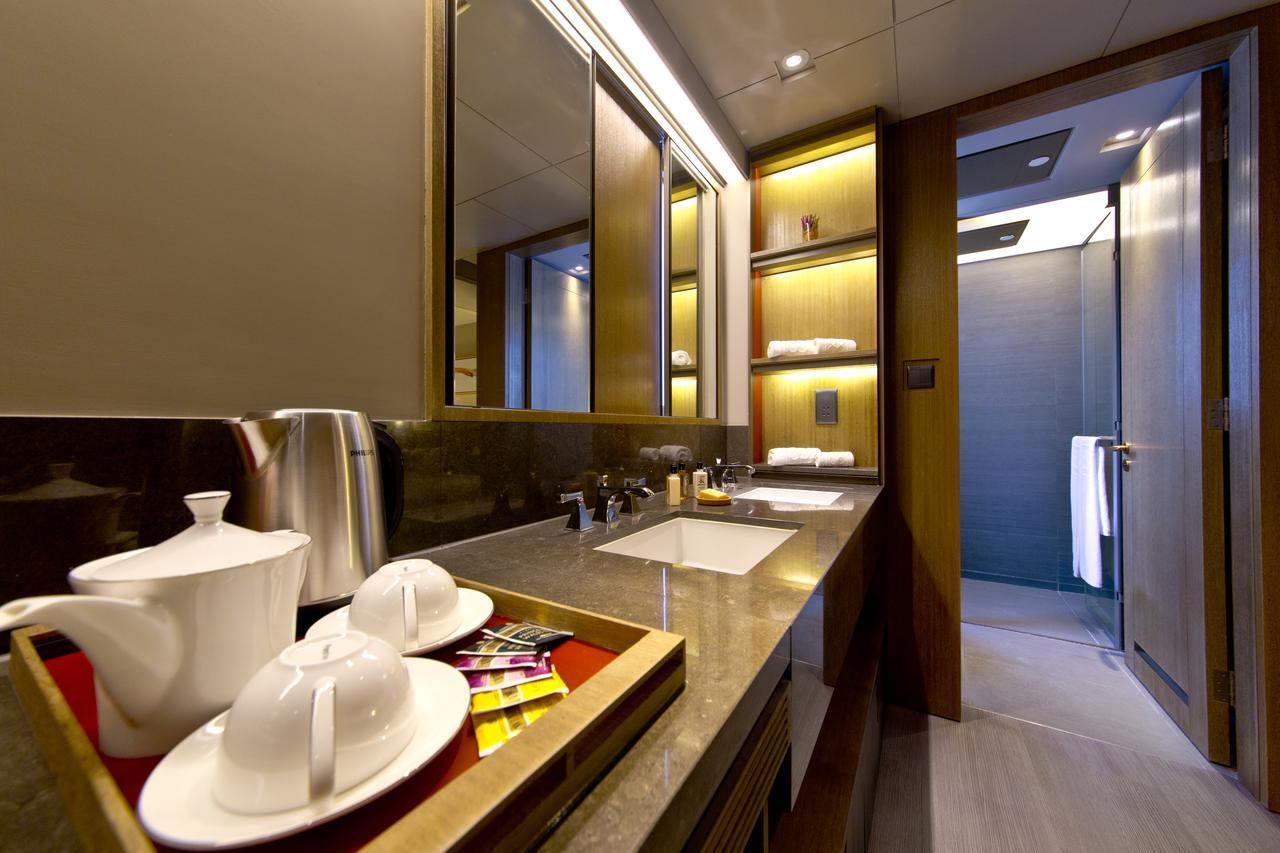 Wanchai 88 Hong Kong Exterior photo