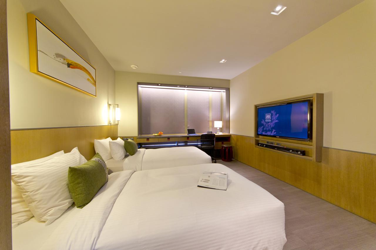 Wanchai 88 Hong Kong Exterior photo